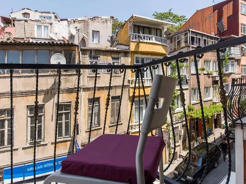 Apartment Green Bird Istanbul Turkey